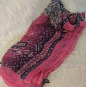 Louis Vuitton Large pink monogram map scarf